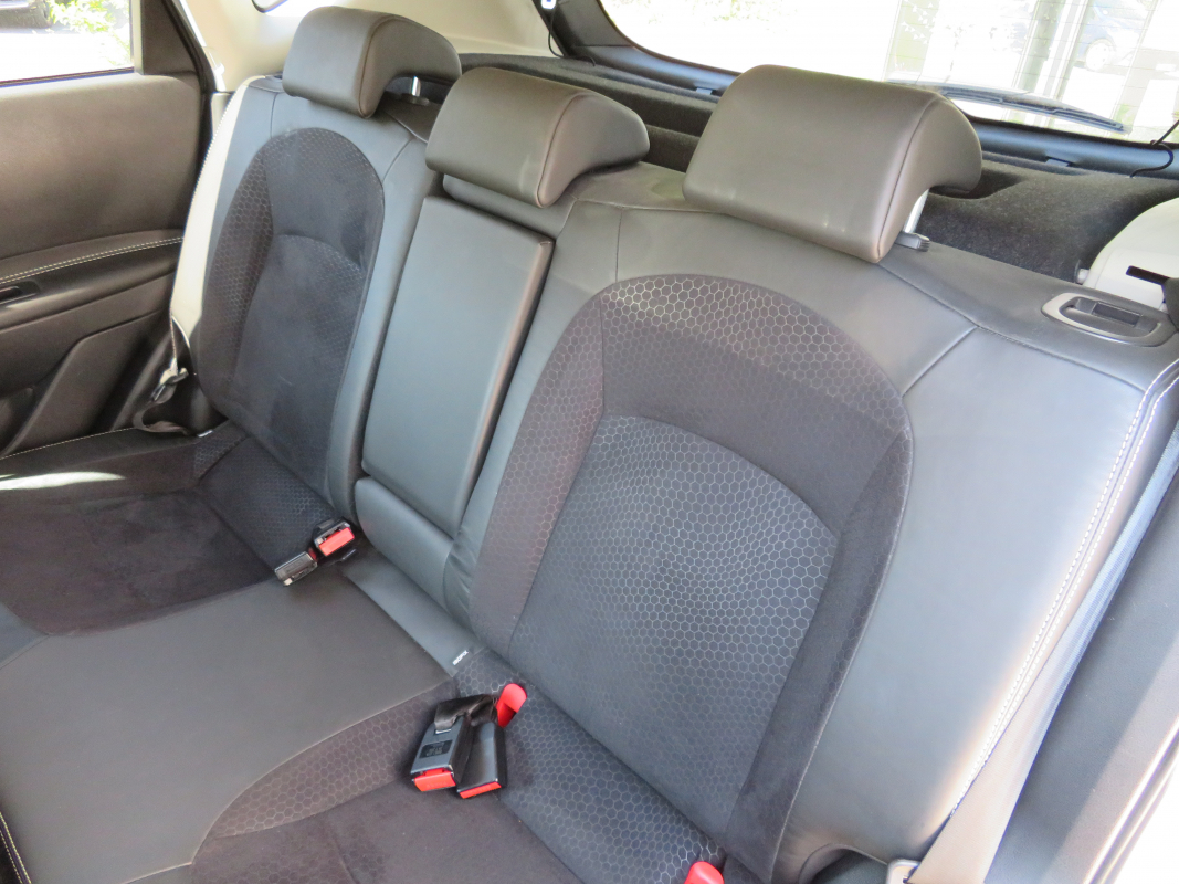 Nissan Qashqai — 16