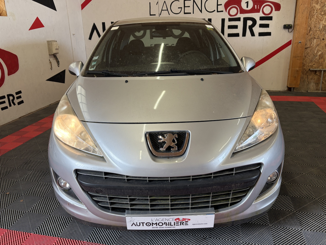 Peugeot 207 — 7