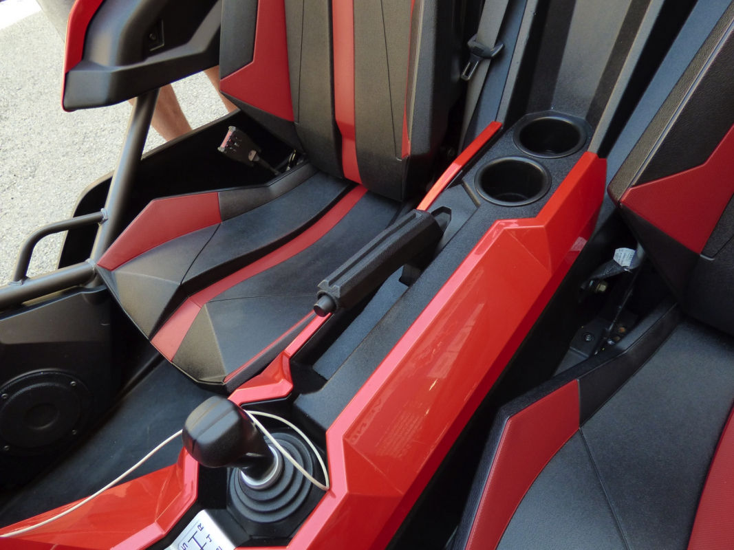 Polaris Slingshot — 11