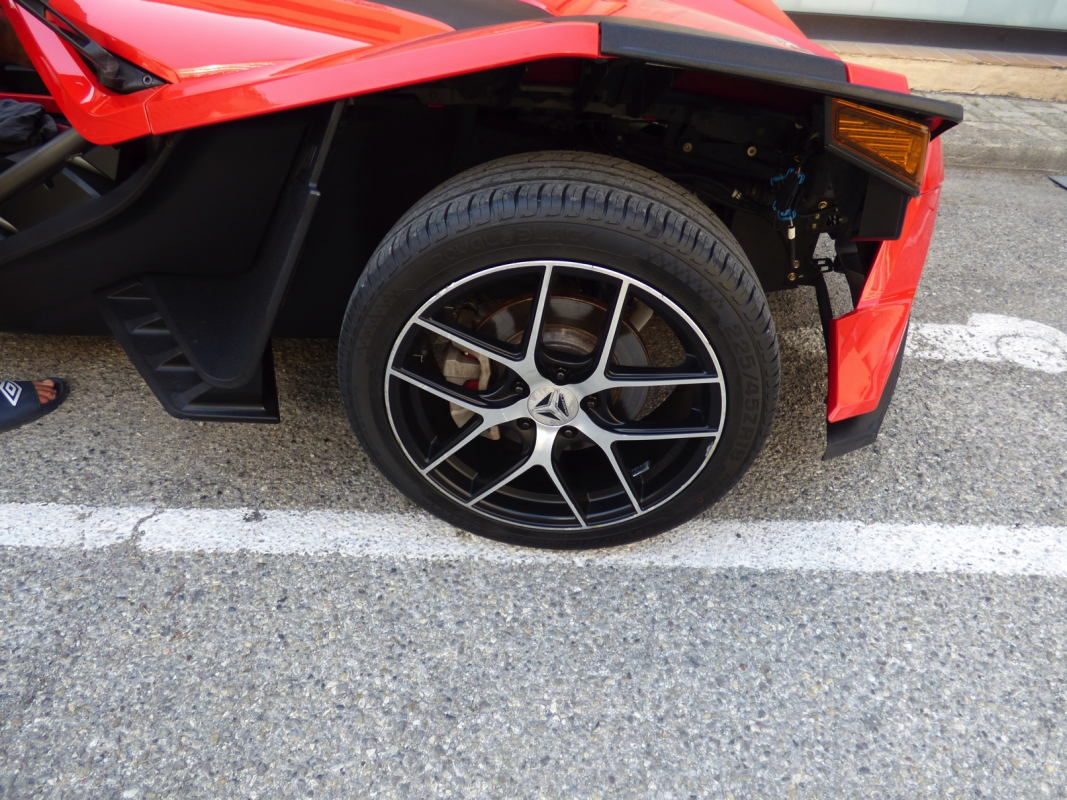 Polaris Slingshot — 36