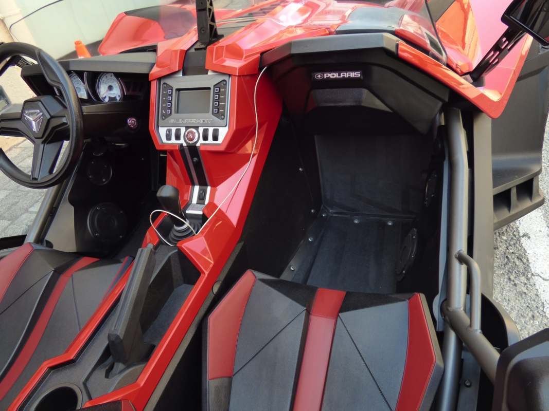 Polaris Slingshot — 21