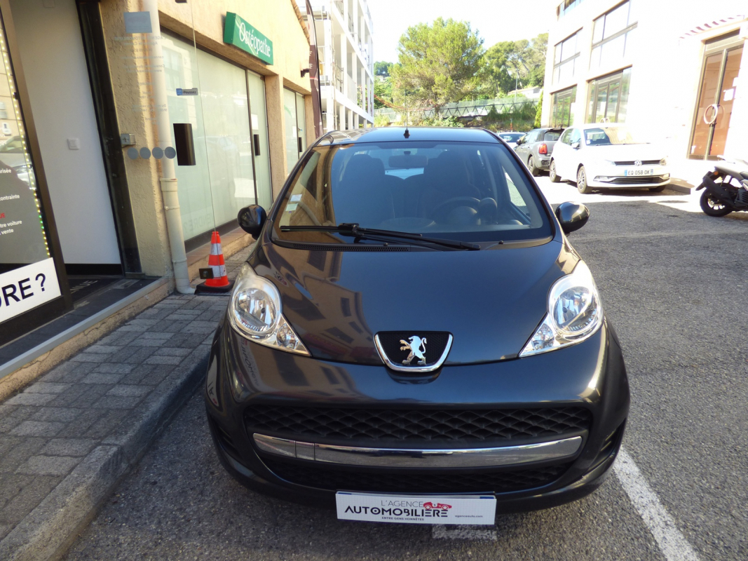 Peugeot 107 — 3
