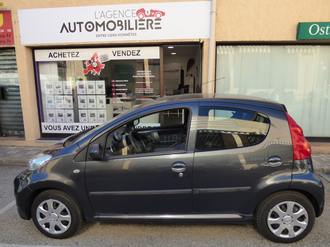 Peugeot 107 — 8