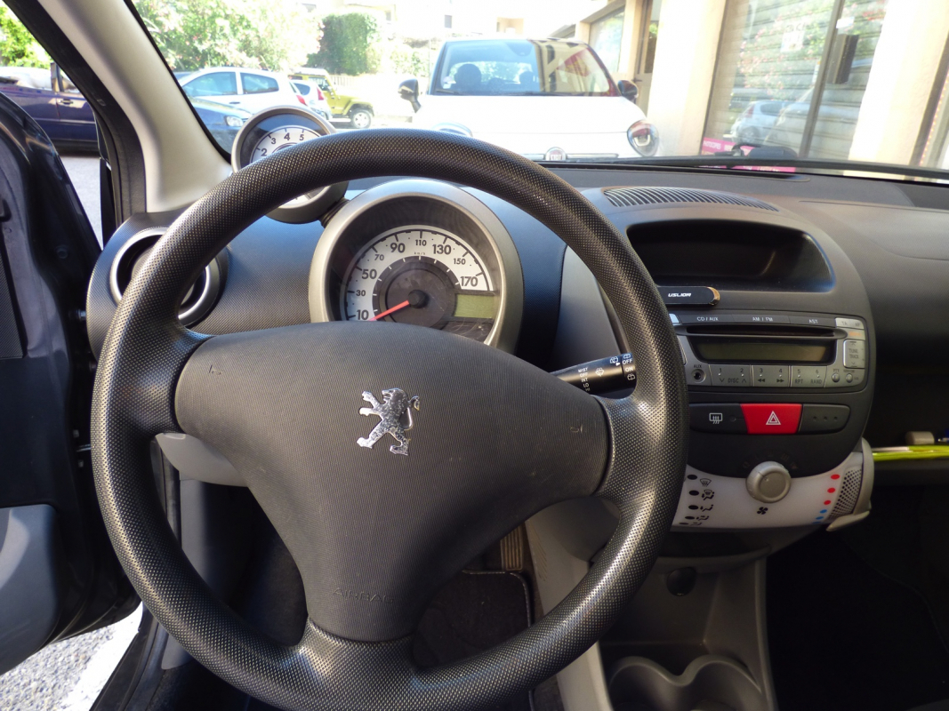Peugeot 107 — 15