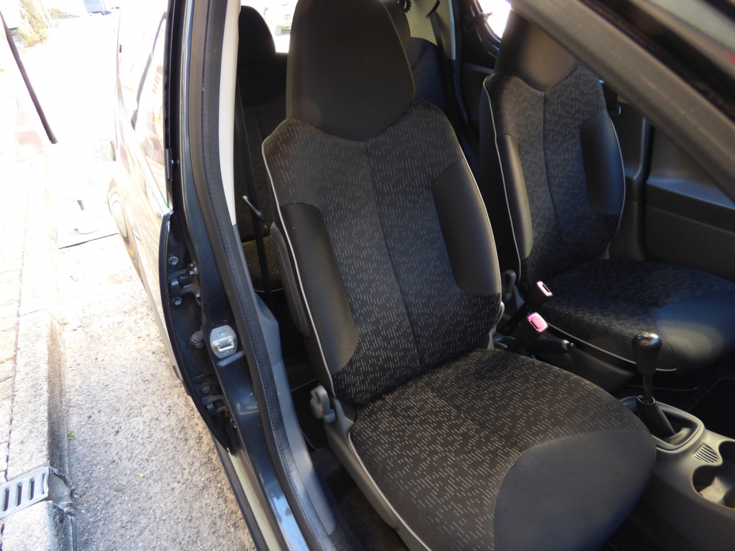 Peugeot 107 — 21