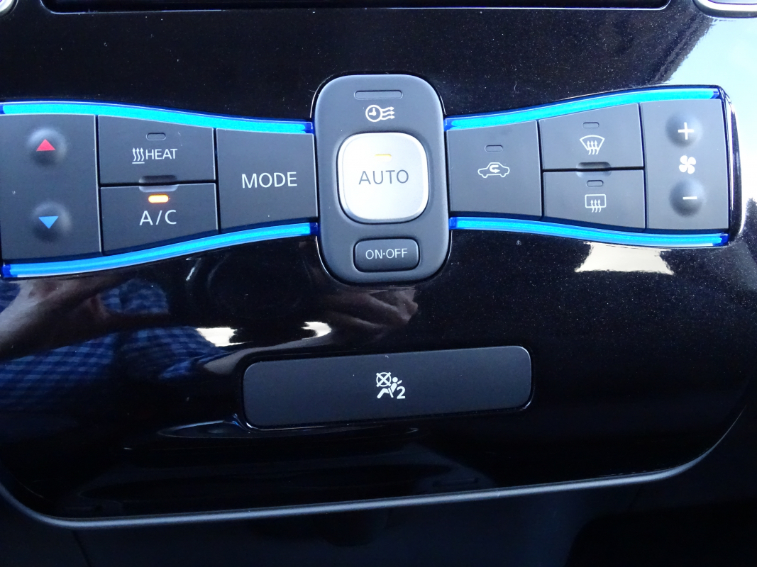 Nissan Leaf — 16