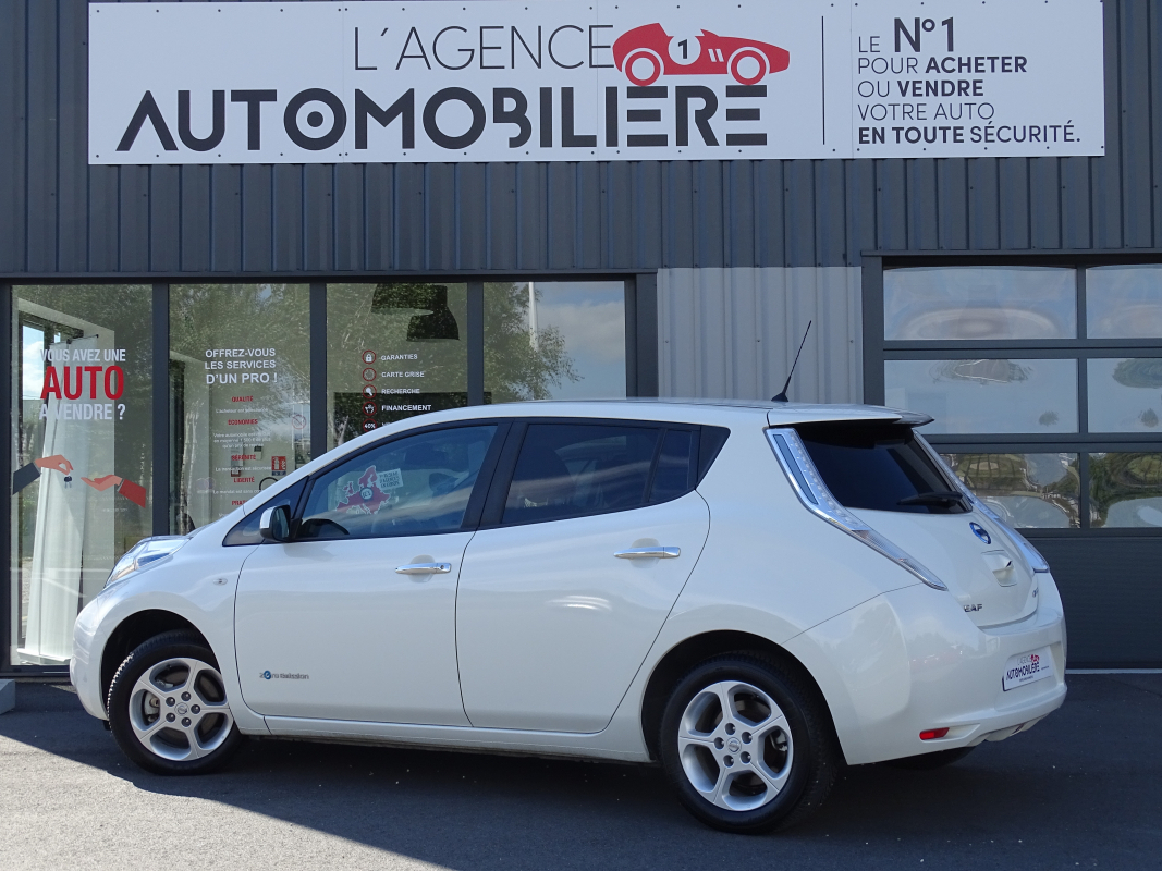 Nissan Leaf — 3