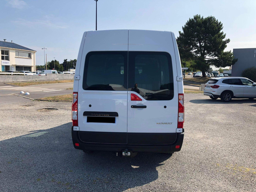 Renault Master — 6
