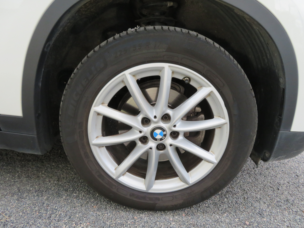 Bmw X1 — 24