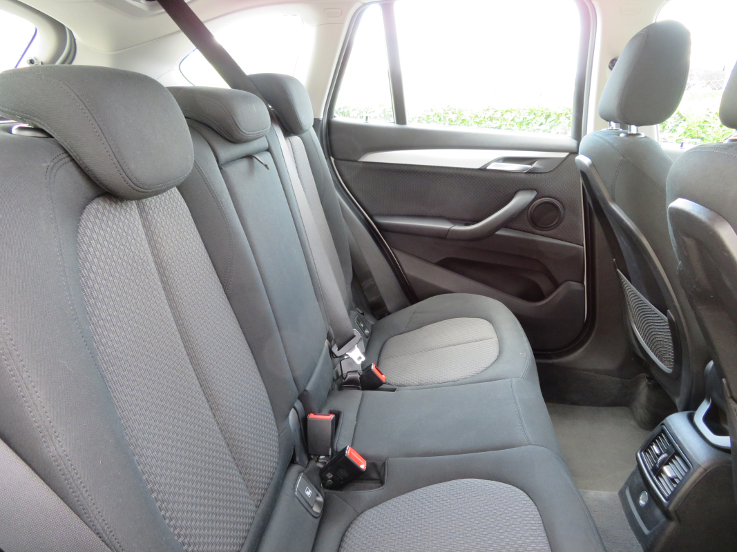 Bmw X1 — 18