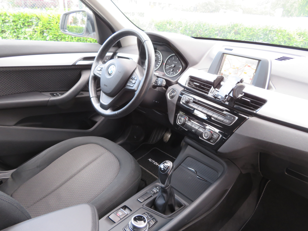 Bmw X1 — 12