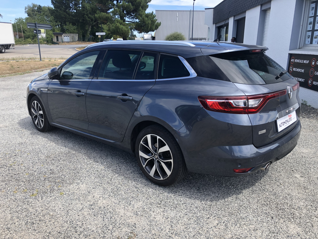 Renault Megane — 7