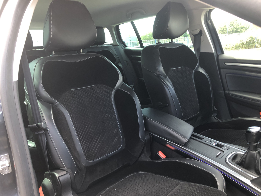 Renault Megane — 15