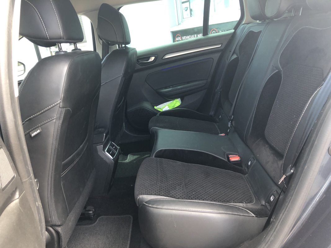 Renault Megane — 16