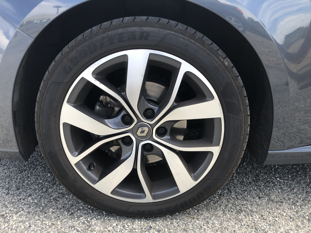 Renault Megane — 22