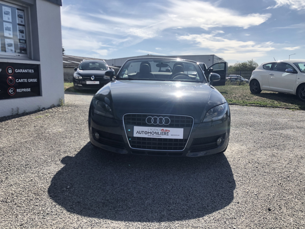 Audi TT — 2