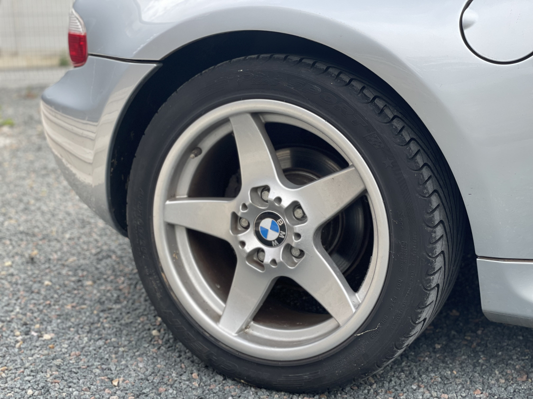 Bmw Z3 Roadster — 21