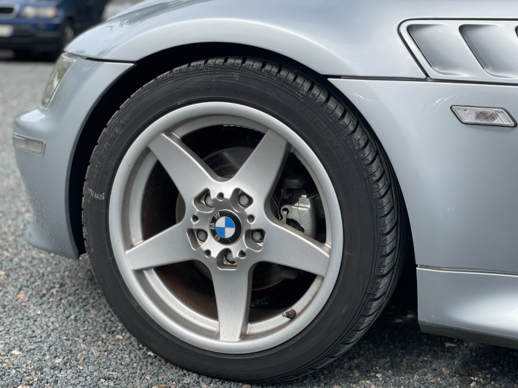 Bmw Z3 Roadster — 24