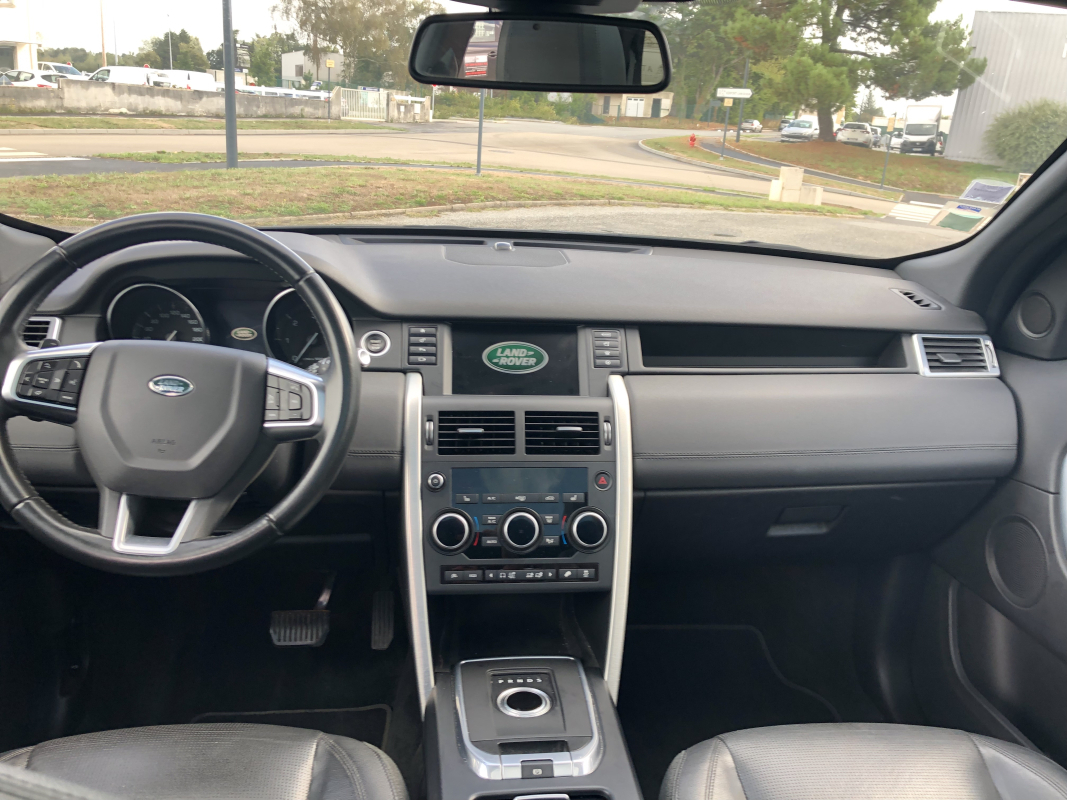 Land Rover Discovery — 10