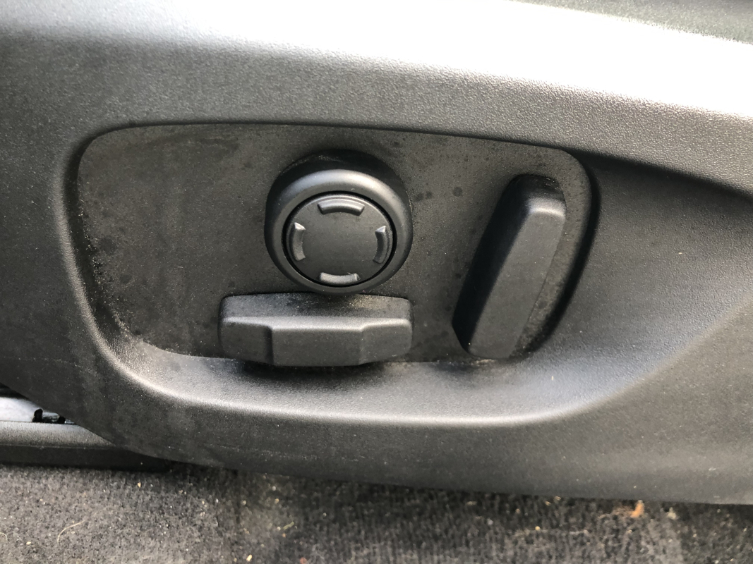 Land Rover Discovery — 33