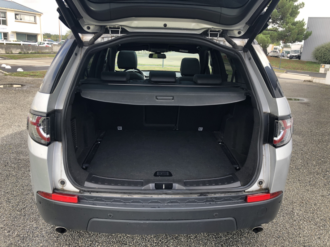 Land Rover Discovery — 19