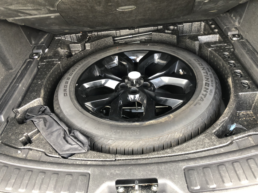 Land Rover Discovery — 35