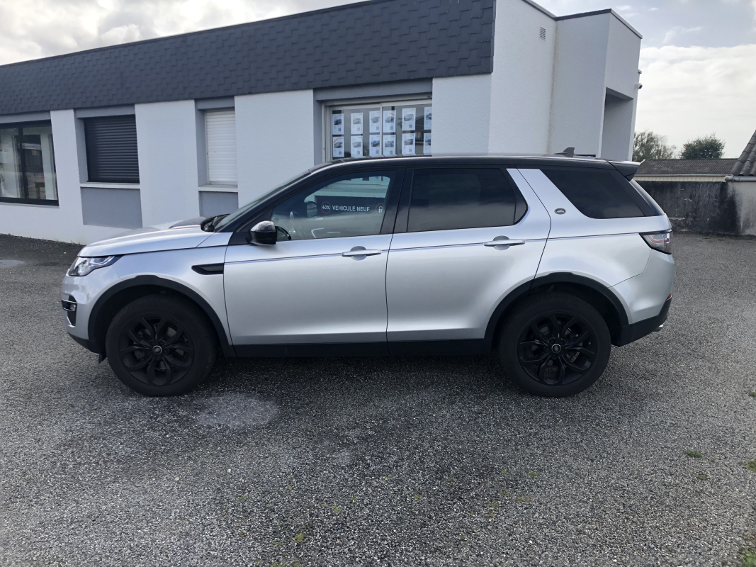 Land Rover Discovery — 8