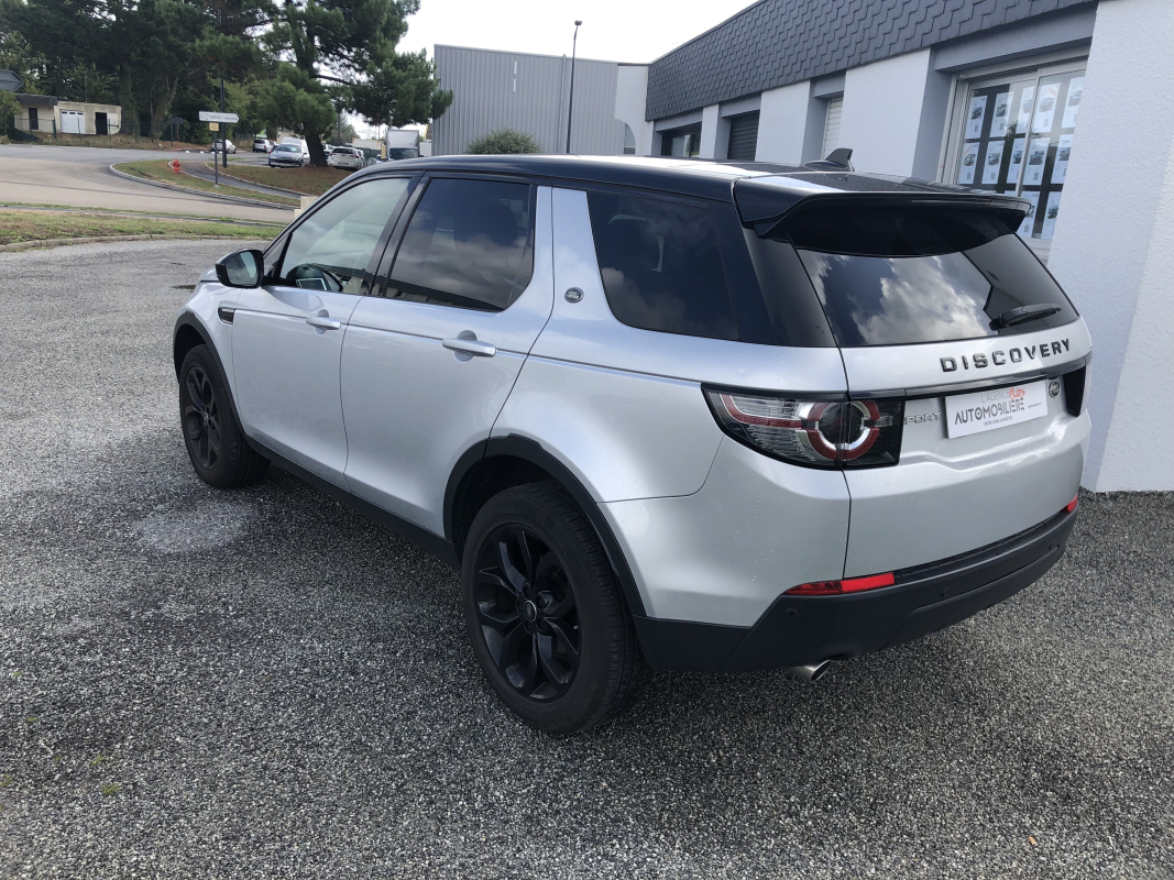 Land Rover Discovery — 7