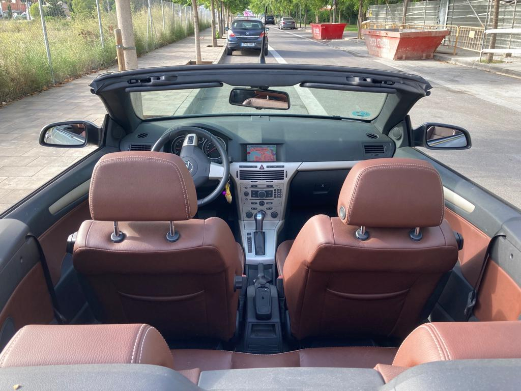Opel Astra — 8