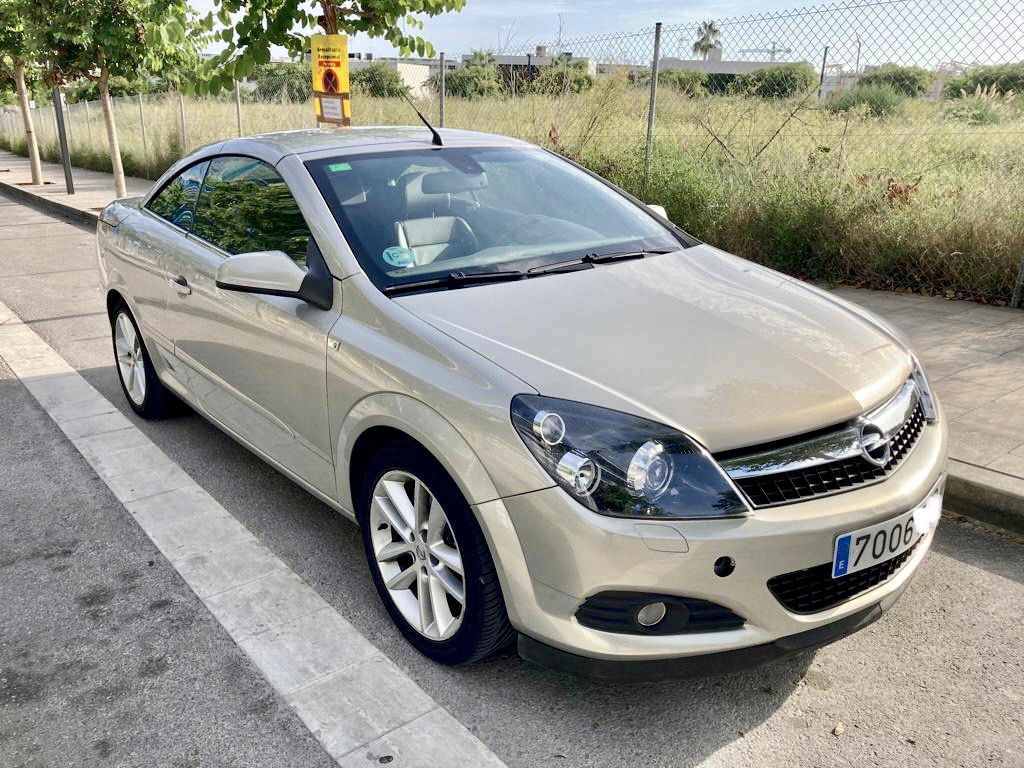 Opel Astra — 2