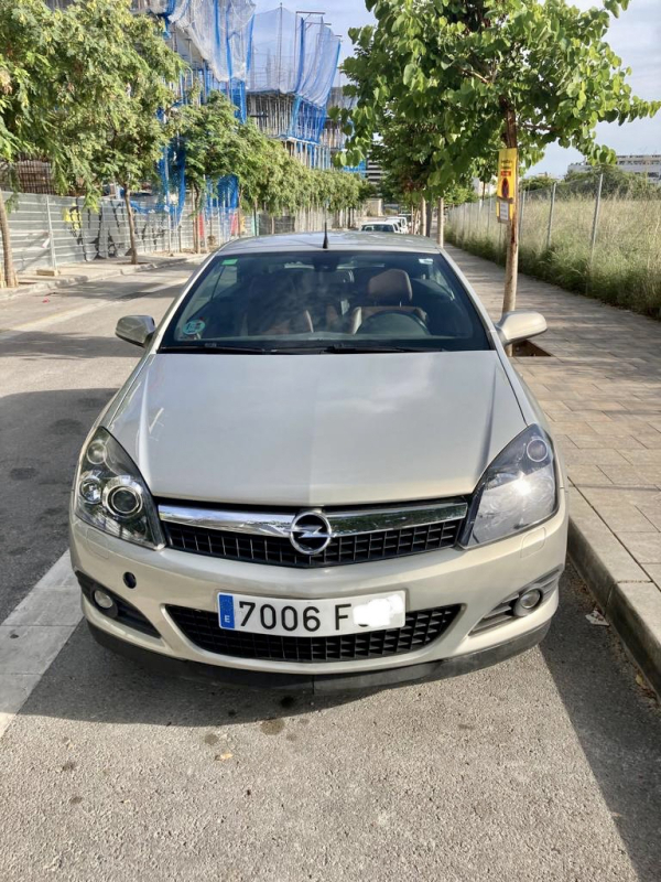 Opel Astra — 4