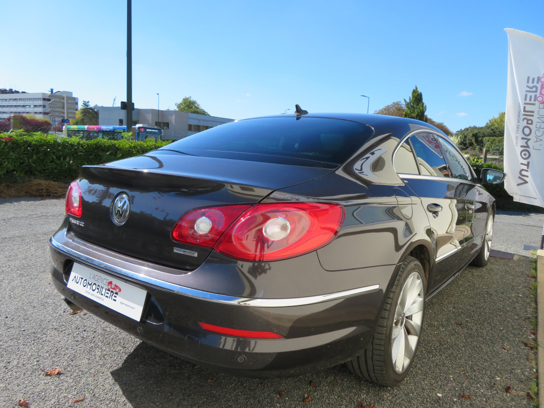 Volkswagen Passat CC — 6