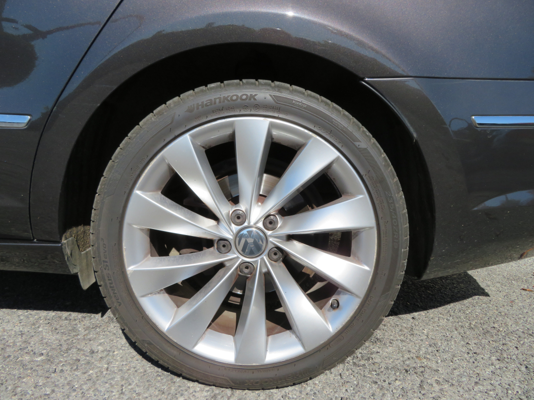 Volkswagen Passat CC — 22