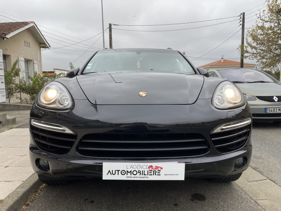 Porsche Cayenne — 2