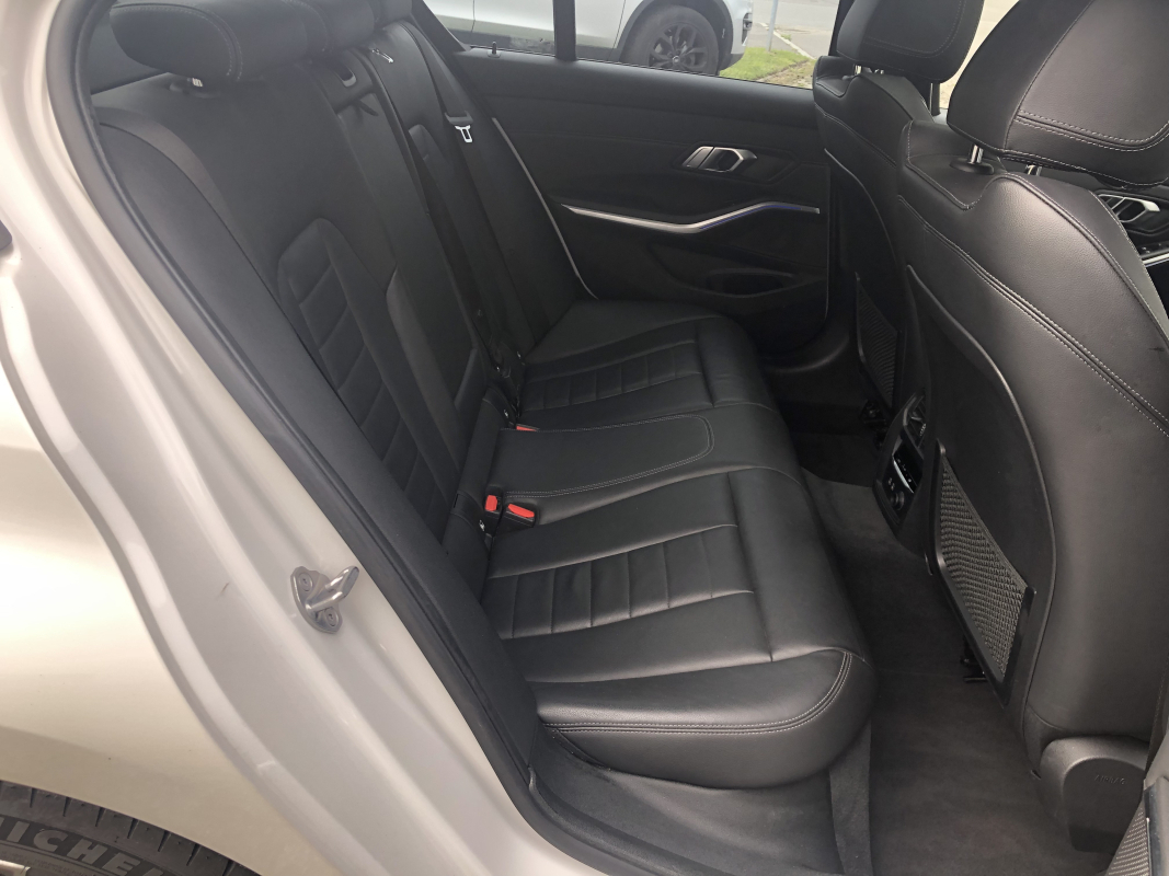 Bmw Série 3 — 17