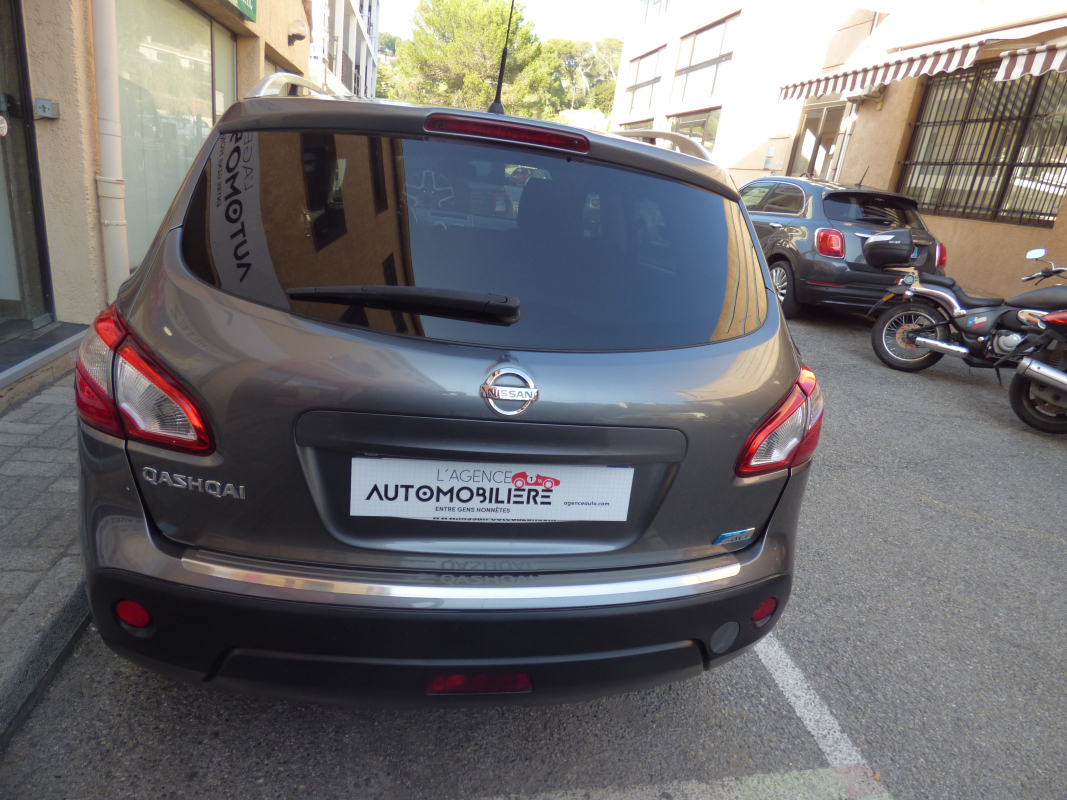 Nissan Qashqai — 5