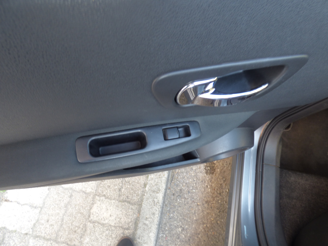 Nissan Qashqai — 32