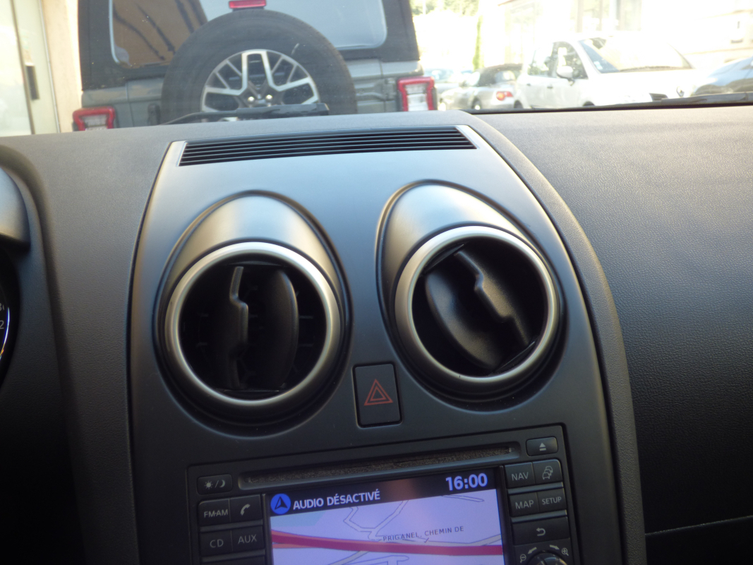 Nissan Qashqai — 19