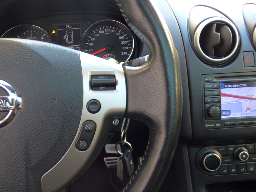 Nissan Qashqai — 17