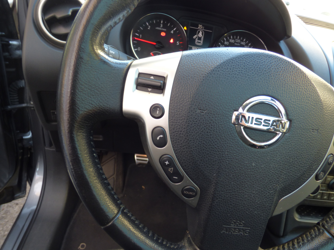 Nissan Qashqai — 14