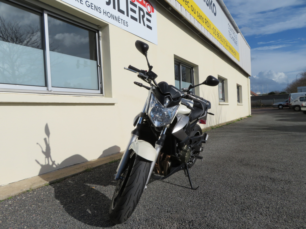 Yamaha XJ