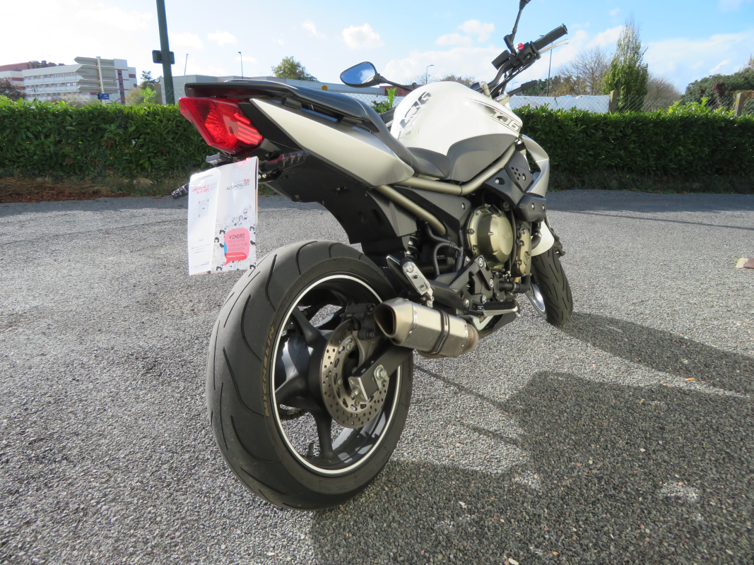 Yamaha XJ — 5
