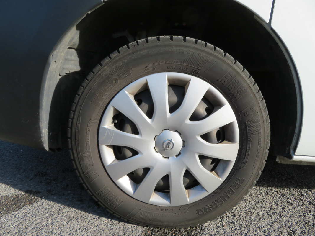 Opel Vivaro — 28