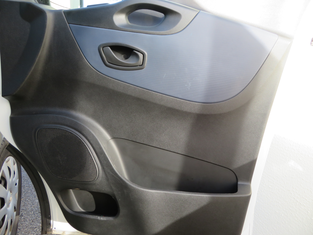 Opel Vivaro — 25
