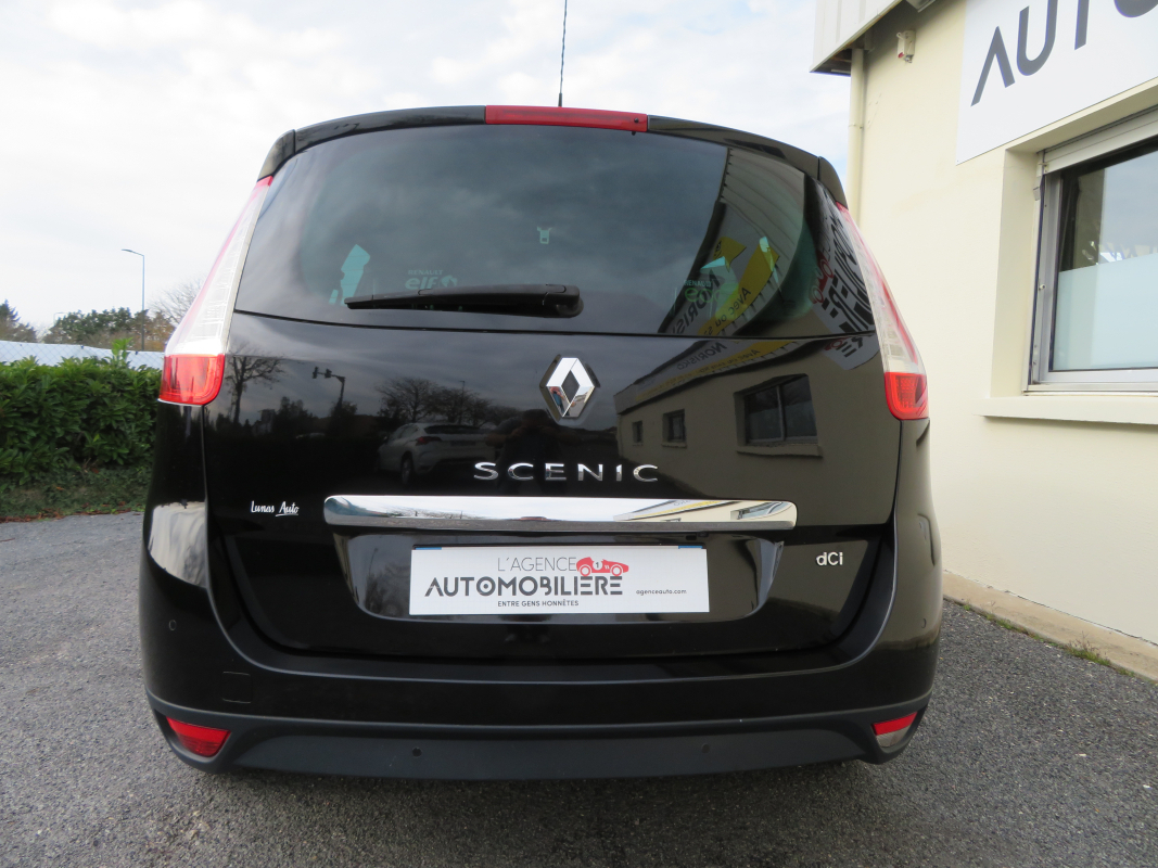 Renault Scenic — 4