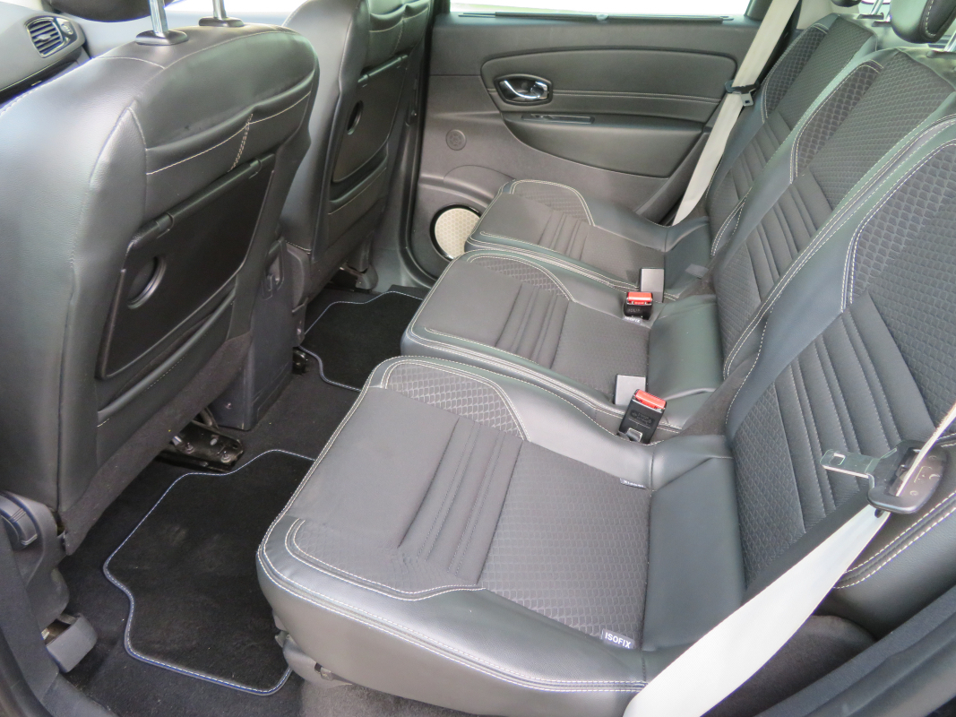 Renault Scenic — 15