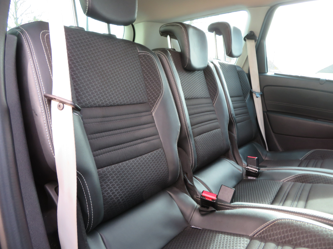 Renault Scenic — 17