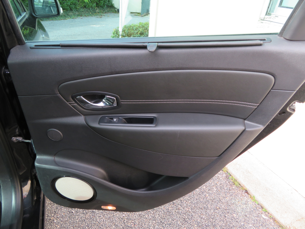 Renault Scenic — 23