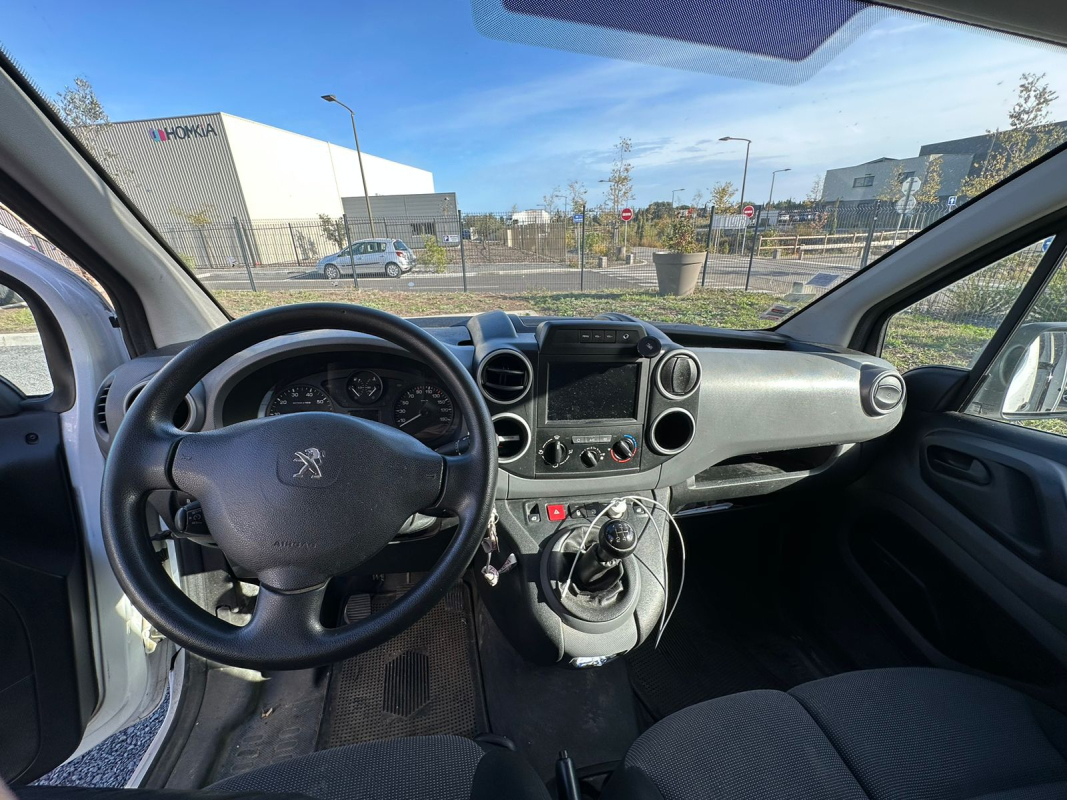 Peugeot Partner — 10