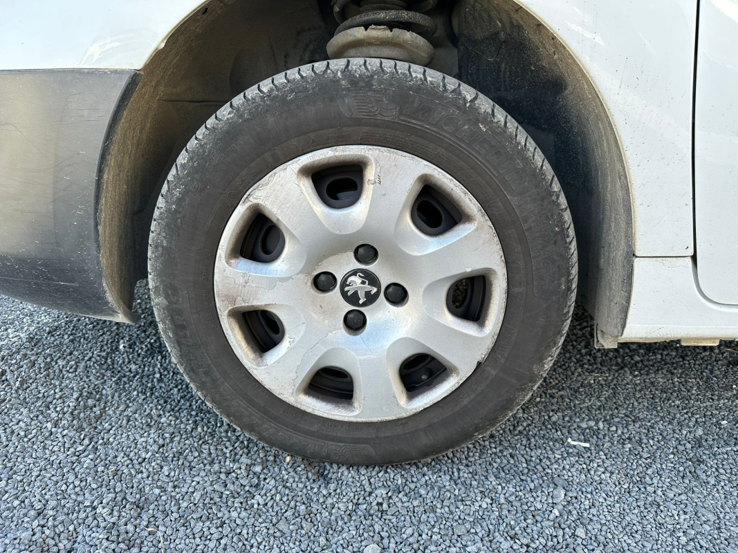 Peugeot Partner — 18